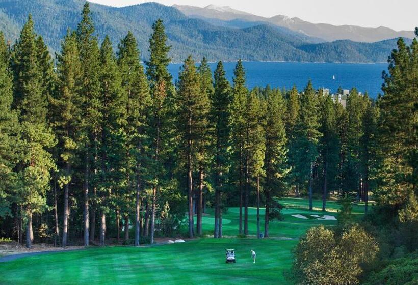 בית מלון כפרי North Tahoe Nest