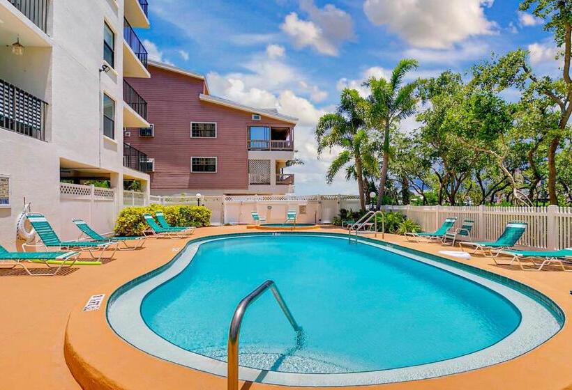 فندق Quiet Waters 4b