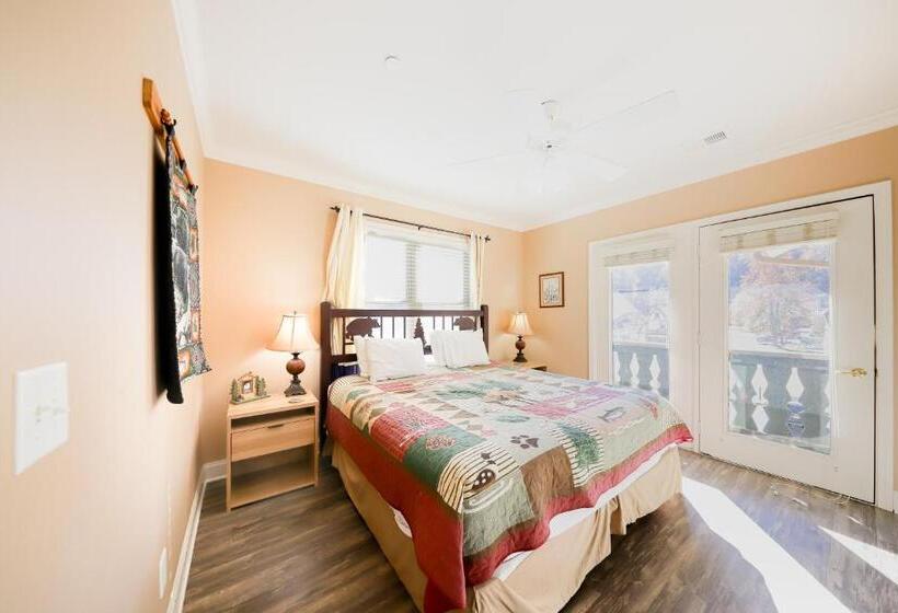 فندق The Bears Den