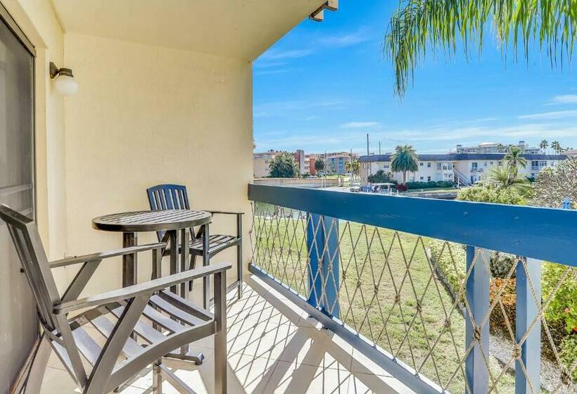 בית מלון כפרי Tides Of Capri #104