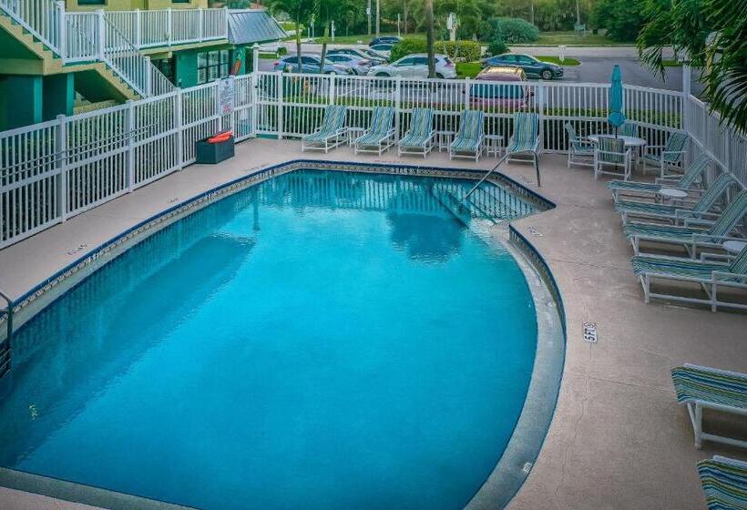 فندق Tucked Away In The Sand