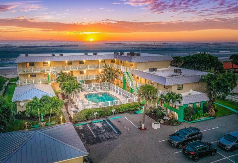 فندق Tucked Away In The Sand