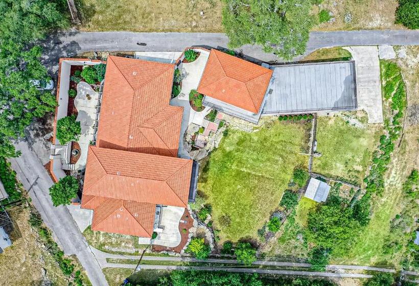 Blue Water Guest House