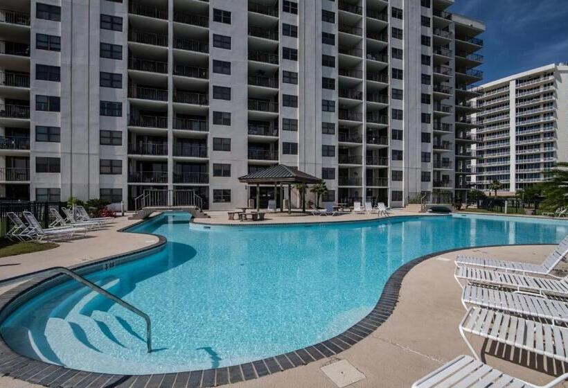 هتل Back Bay Condominium #708