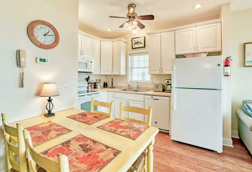 酒店 Beach Break 821 #204dsh