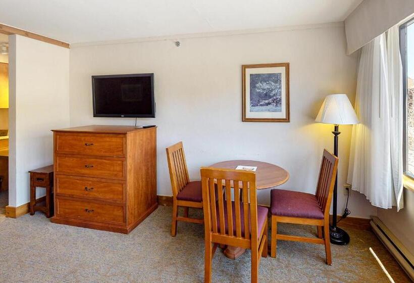 فندق Butte Beauty