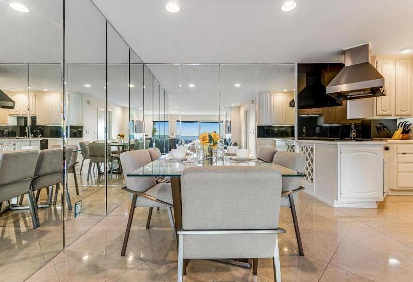 호텔 I Only Have Eyes For You