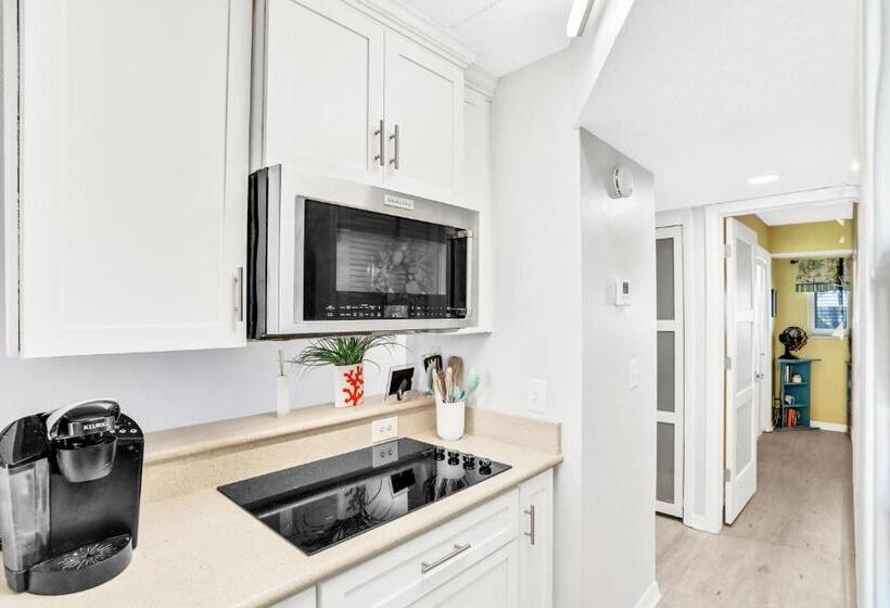 فندق Life Is But A Dream