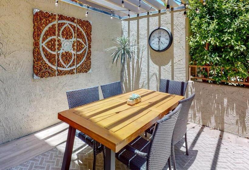 호텔 Mountain Cove Country