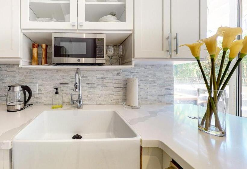 호텔 Mountain Cove Country