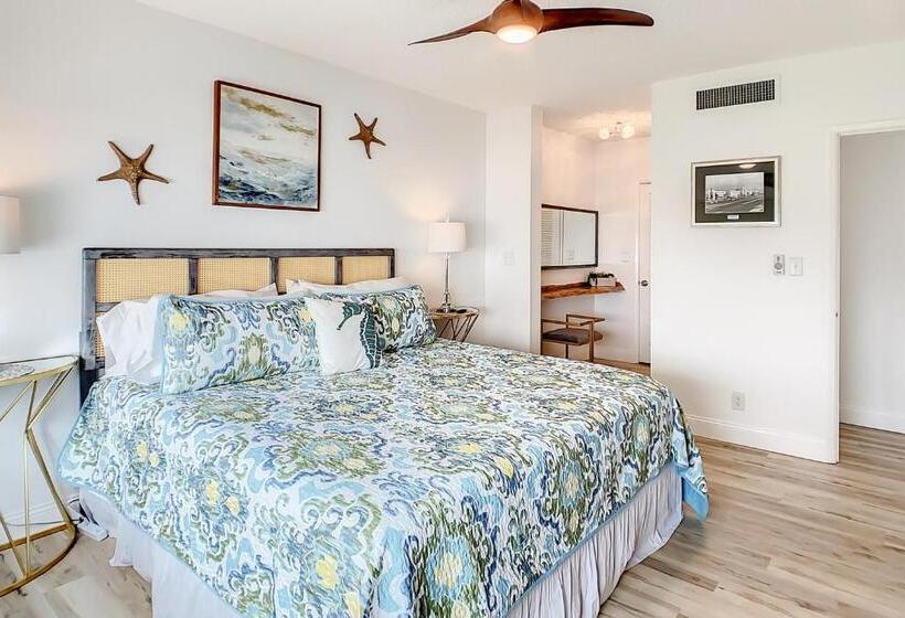 فندق Sandpiper Tower 606