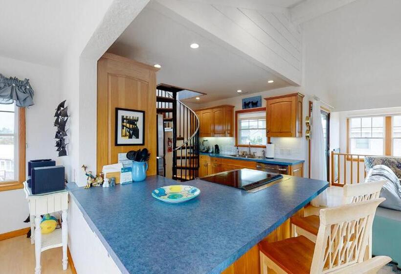 فندق Sea Tower 113