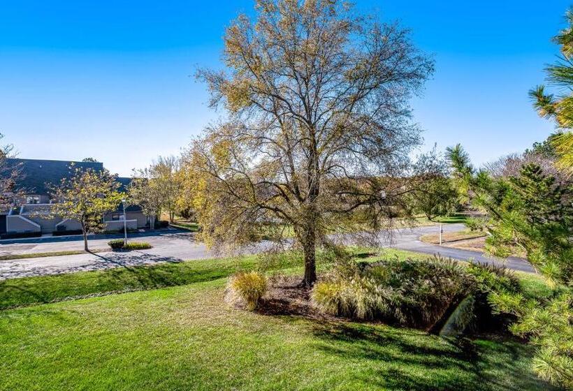 فندق Spring Lake     20784 East Drive