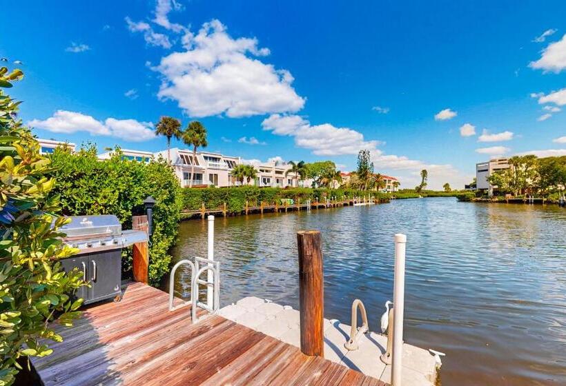 فندق Sunrise Bay