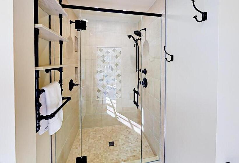 호텔 The Carriage House