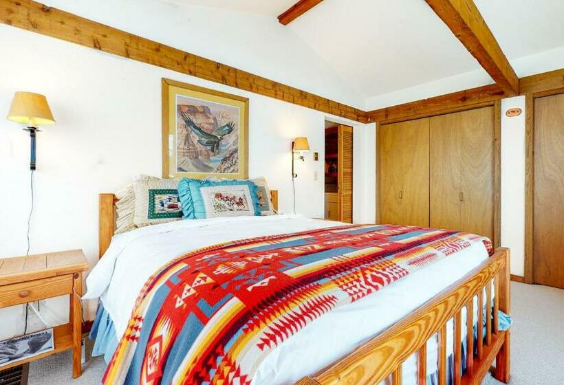 فندق The Director S Cabin