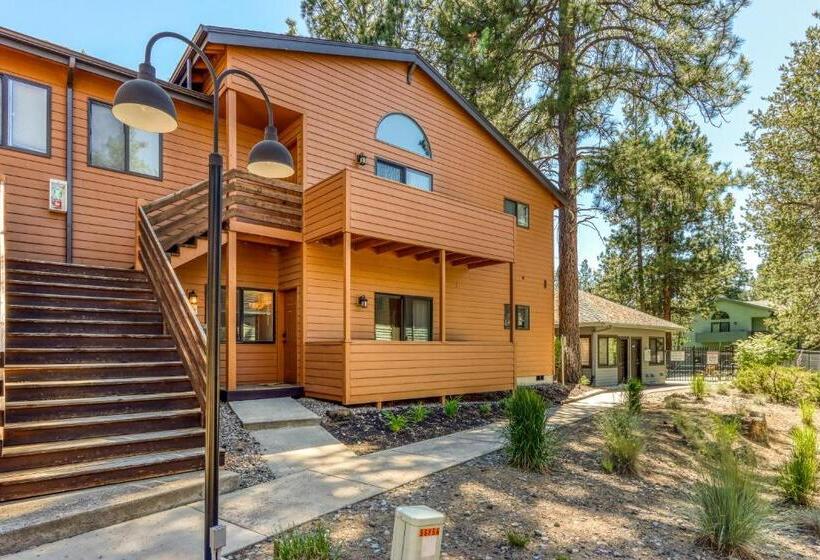 هتل Woodpecker Lookout