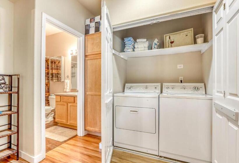 هتل Woodpecker Lookout