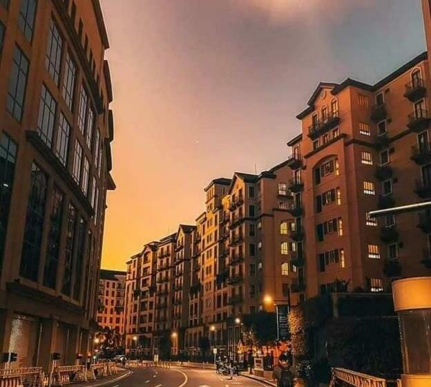 6p Staycation Condotel