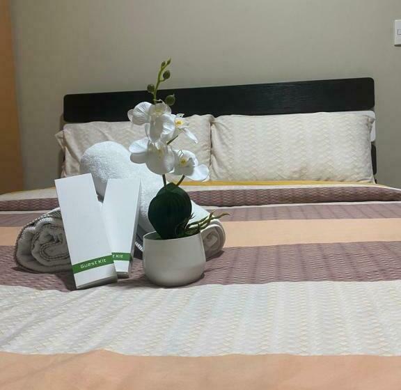 6p Staycation Condotel