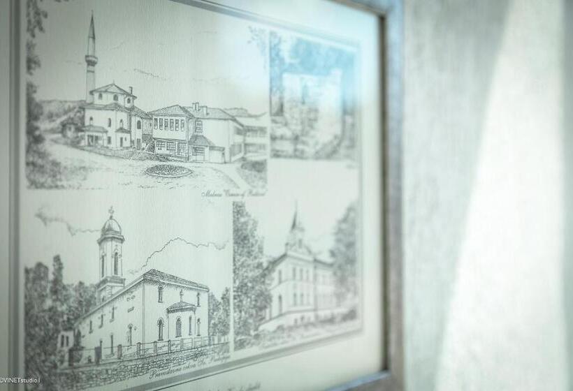 تختخواب و صبحانه Becar Pyramid Rooms