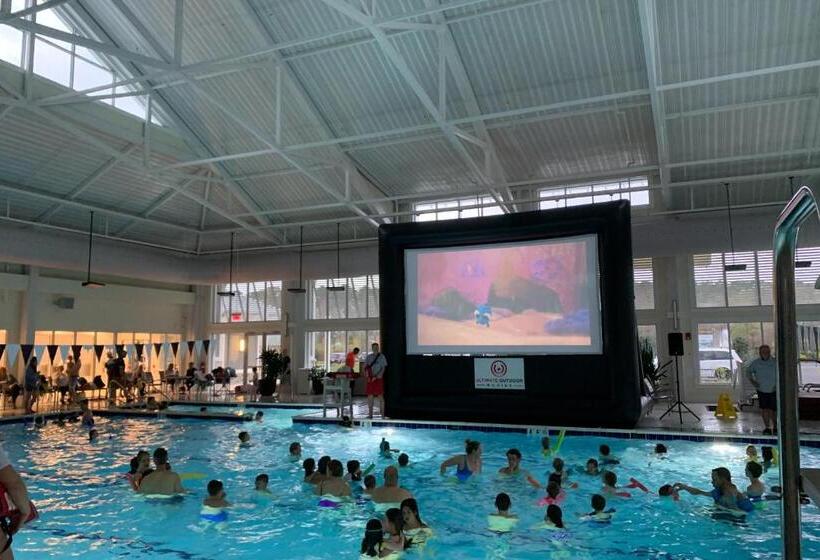 فندق Bayside Resort     38047 Boxwood Terrace #101