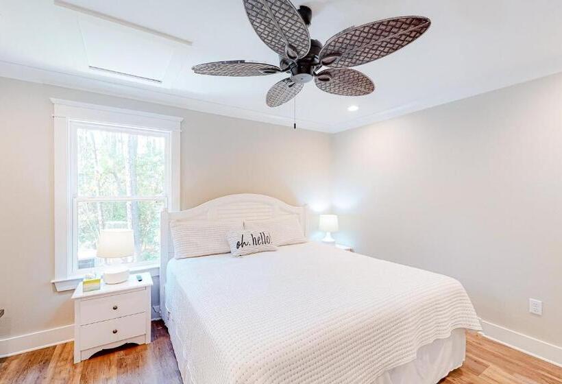 בית מלון כפרי Beach Cottage South