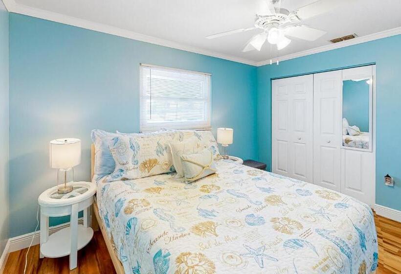 فندق Beach & Gulf Escape