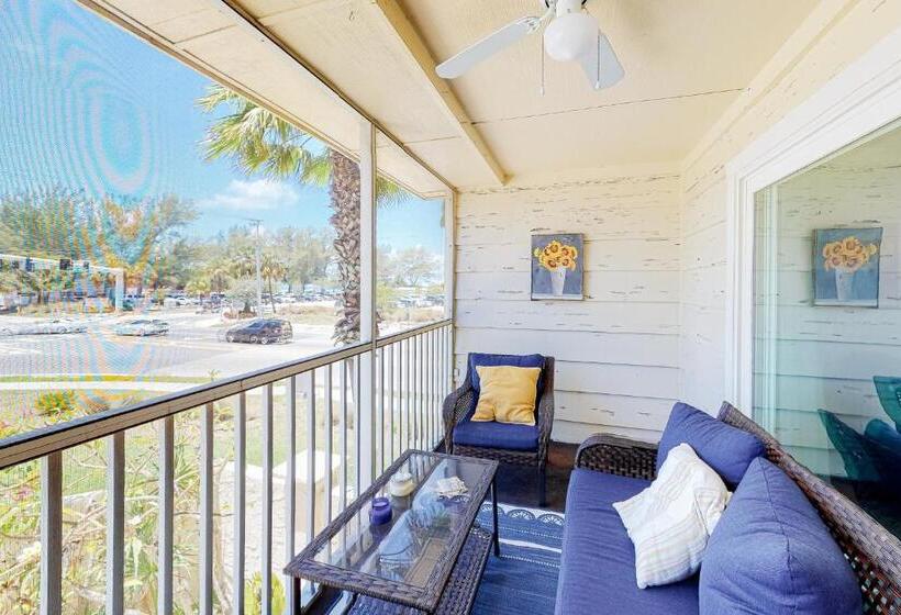 فندق Beach & Gulf Escape