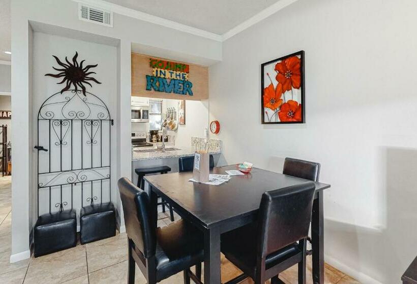 فندق Camp Warnecke Estates Unit B104