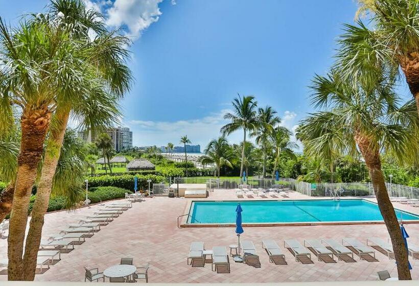 فندق Marco Island Hideaway