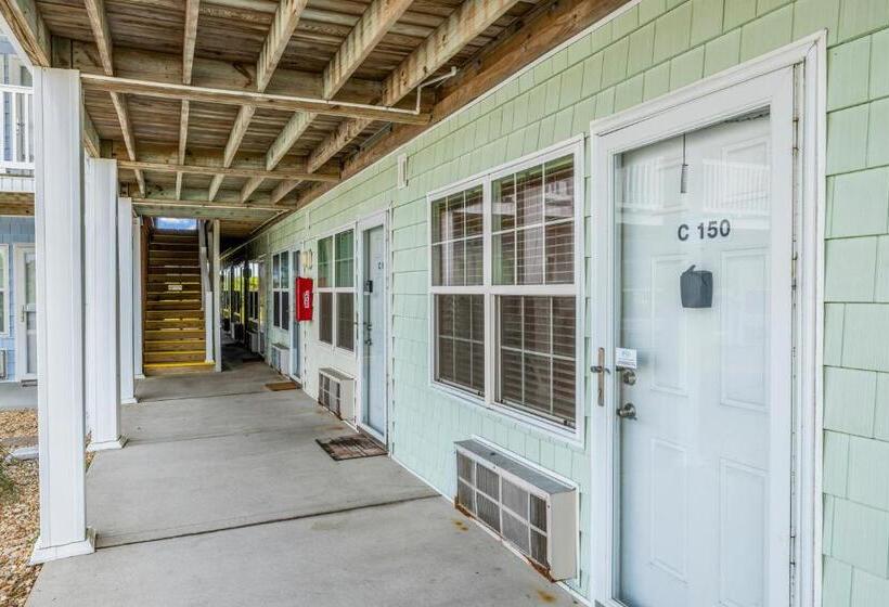 فندق Ocean Sands 150