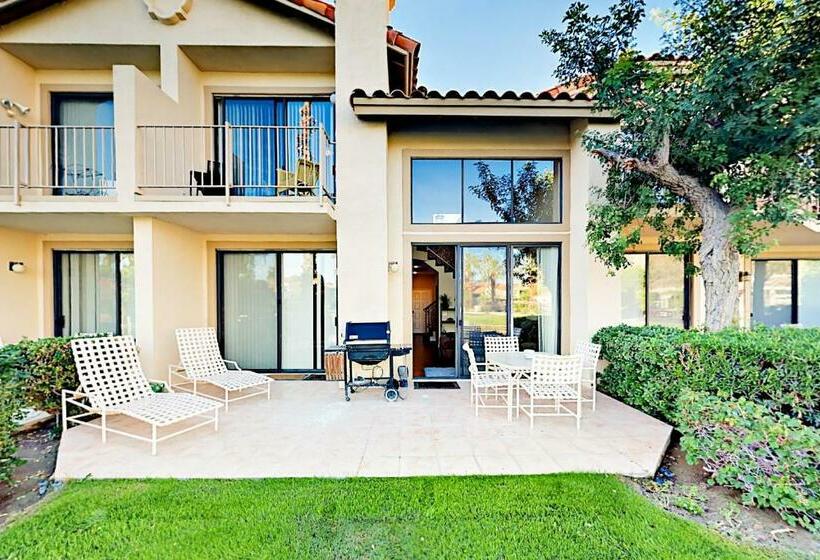 호텔 Sunny Days And Fairways Permit# 67366