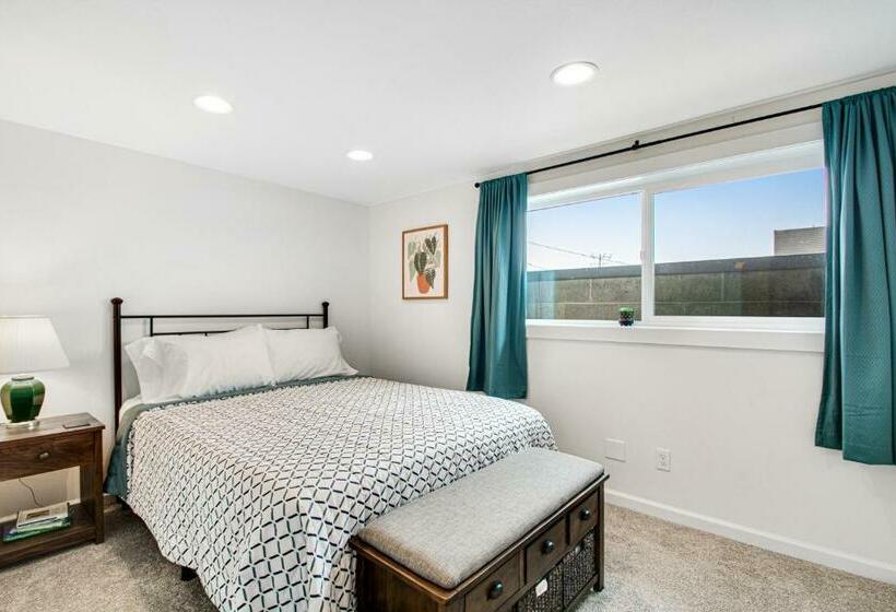 בית מלון כפרי Pacific Blue