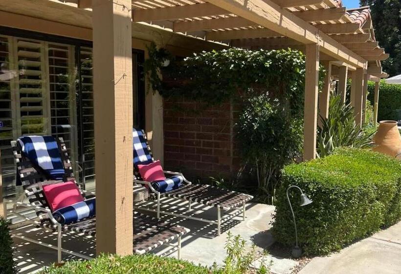 ホテル Palm Desert Charm Permit# Str2022 0119