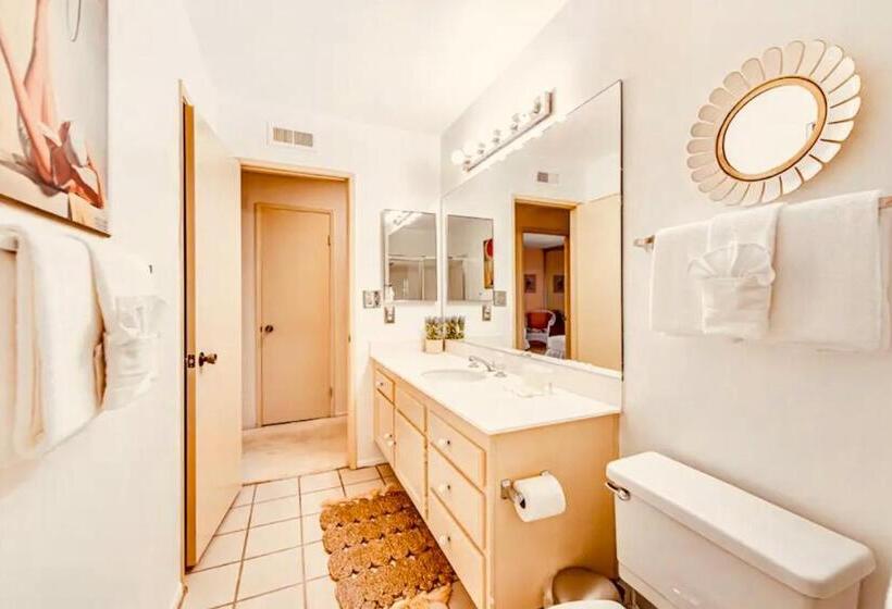 فندق Palm Desert Charm Permit# Str2022 0119