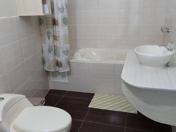 هتل Plaza Barranca