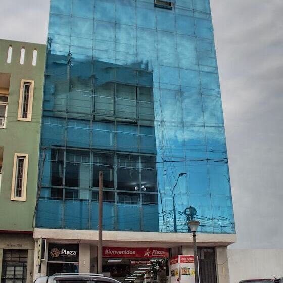 هتل Plaza Barranca