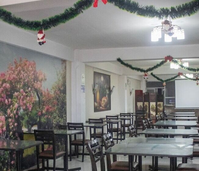 هتل Plaza Barranca