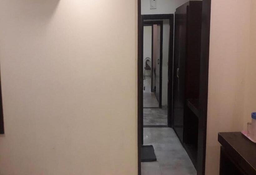 בית מלון כפרי Raj Palace, Amritsar