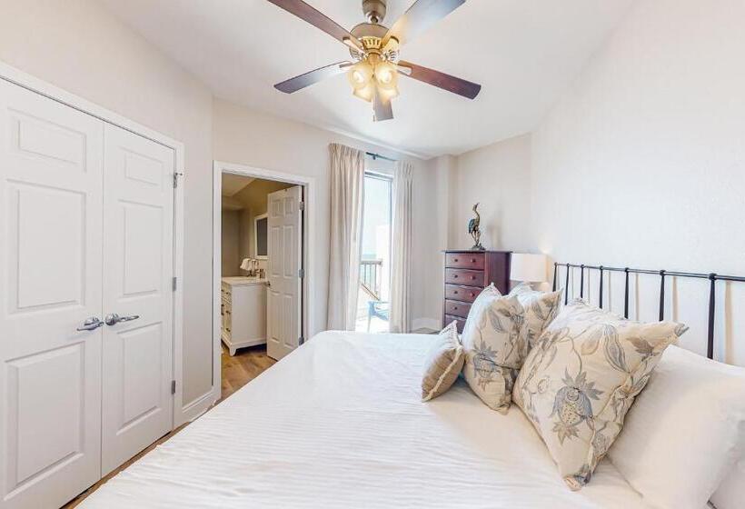 فندق Renovar At The Club