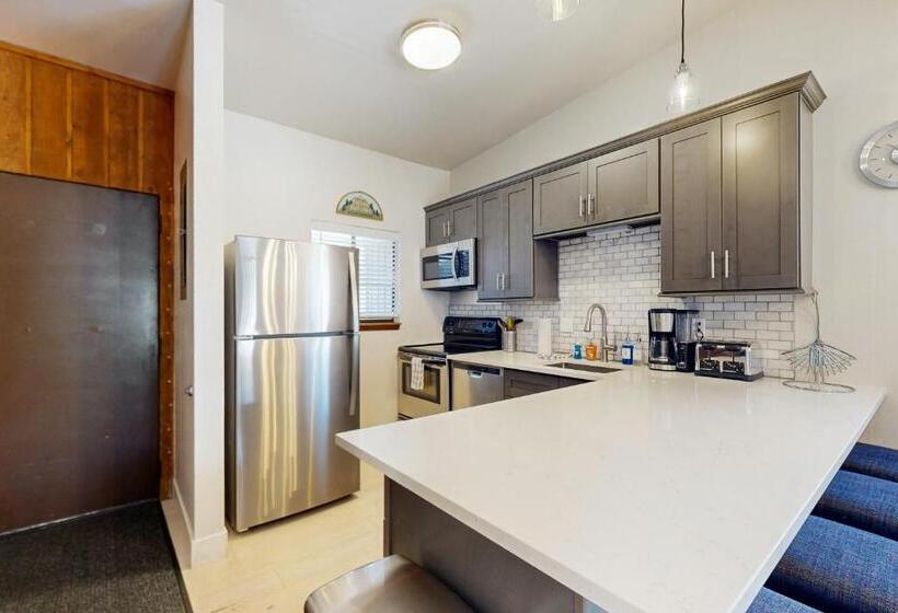 호텔 Rustic Relaxation In Winter Park