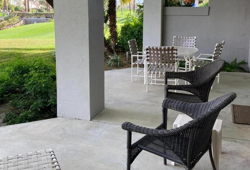 ホテル Shoal Creek Manor Permit# 65270