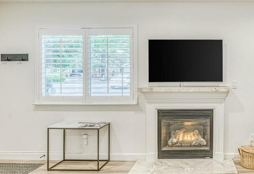 호텔 Slide Creek Retreat