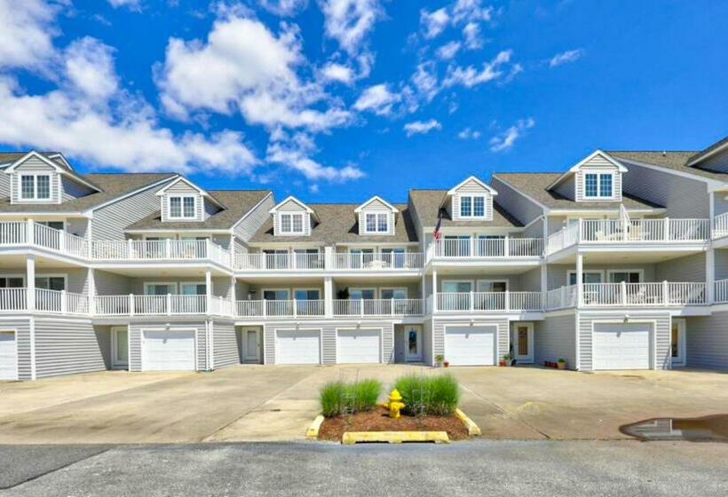 Отель South Shore Marina 23 Marina View #b4