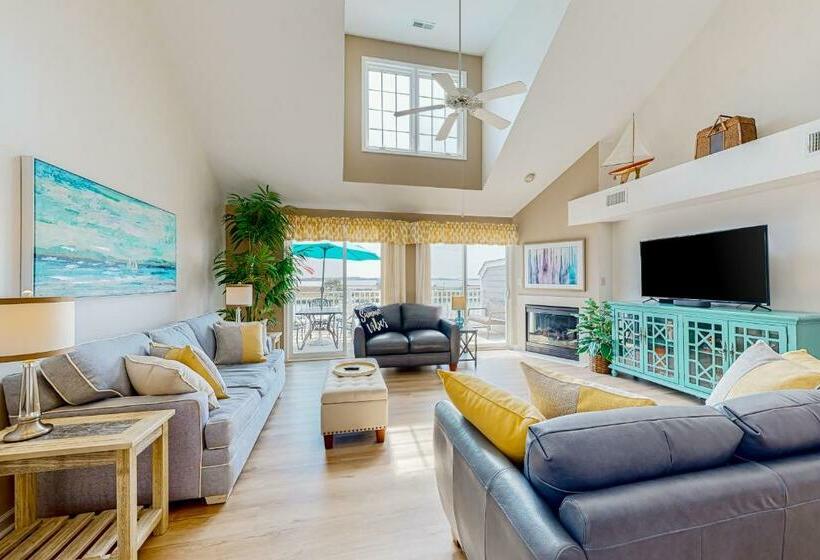 Отель South Shore Marina 23 Marina View #b4