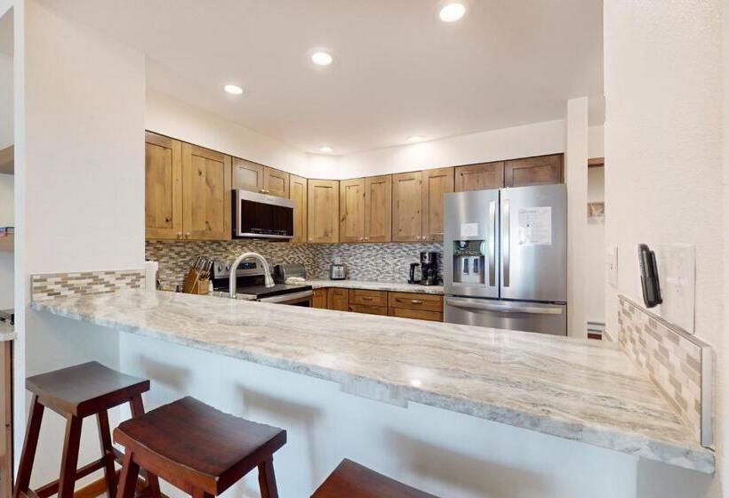 בית מלון כפרי Sunriver E102