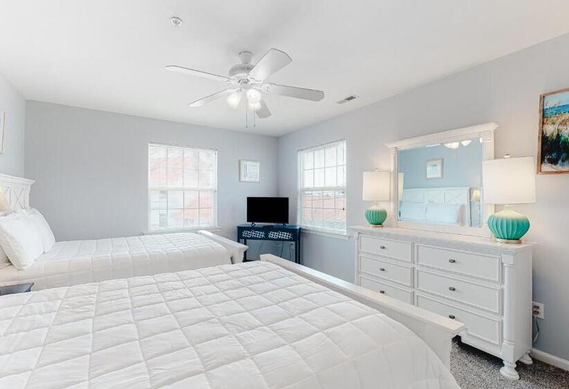 فندق The Palms   36525 Palm #5201