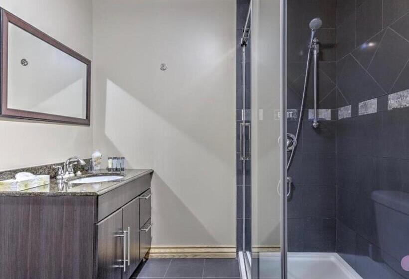 Мотель Hébergement Chez Le D