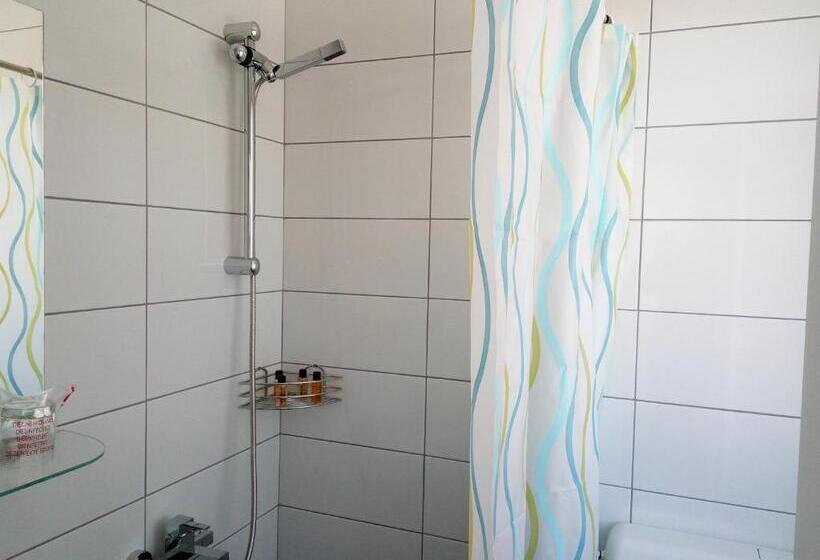 پانسیون Apartments&rooms Mido